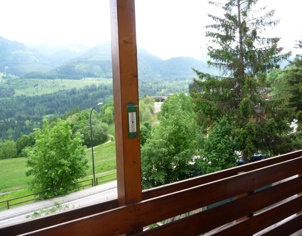 Cavalese Luxury Mountain And Sky Daire Oda fotoğraf